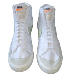 Women's Nike Blazers High Top Athletic Shoes. Size 10.5. Pre-owned
